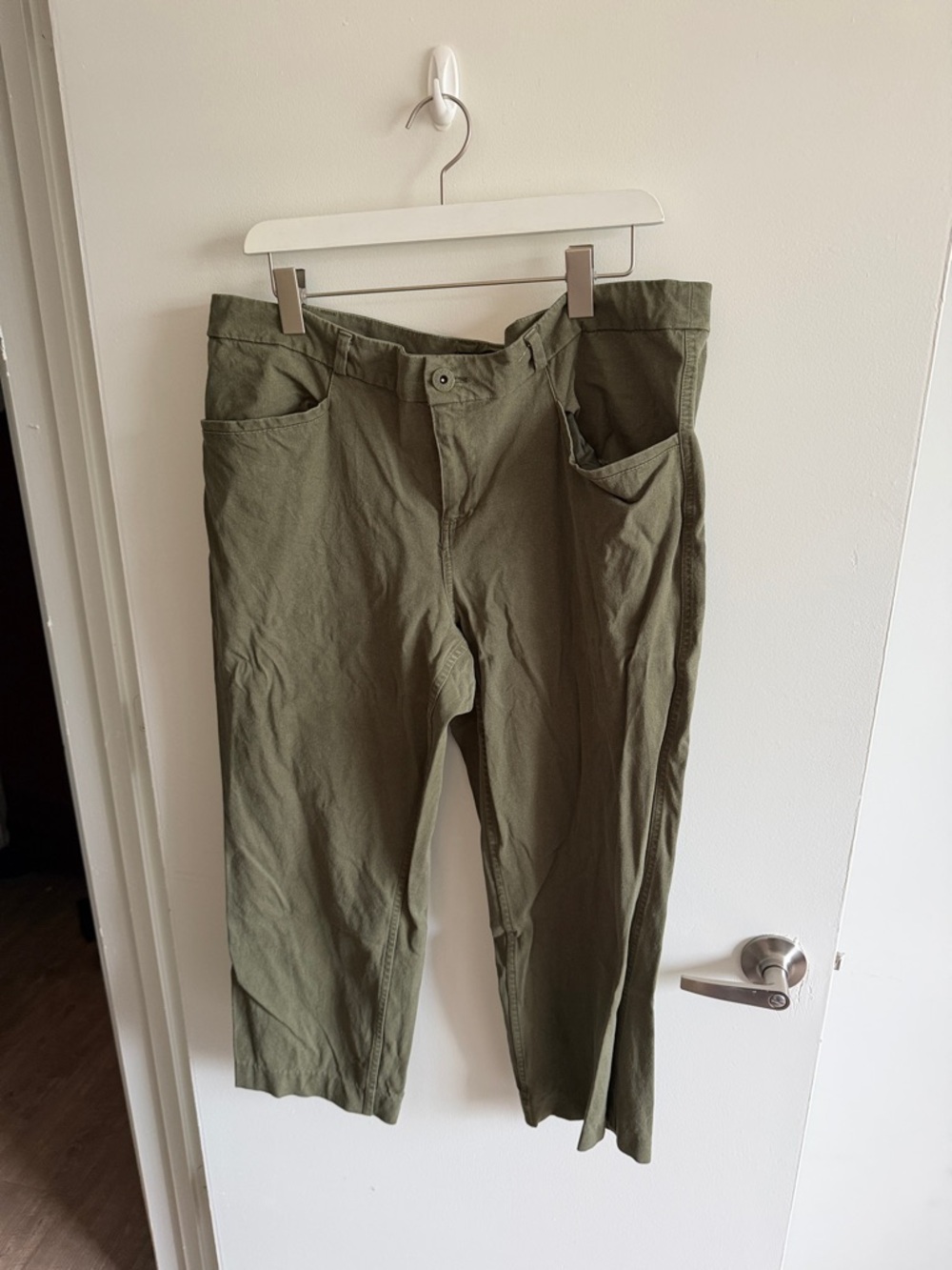 Banana Republic Olive Green Chopped Pants